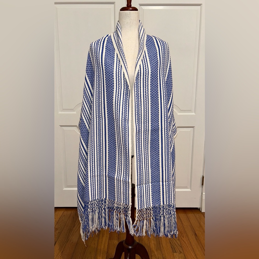 Artisanal, One of the kind Mexican woven rebozo. Mexican Shawl. Winter Cover.